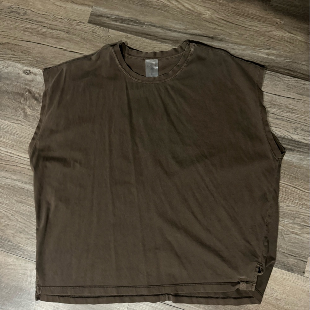 Calia tank